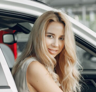 Елена Венгер